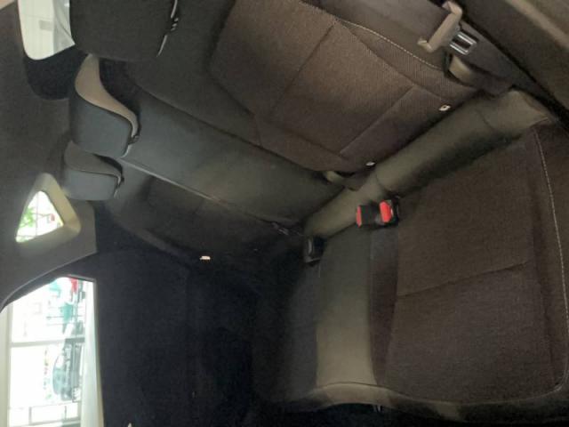 Renault Captur image 1