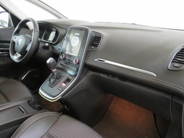 Renault Grand Scénic image 9