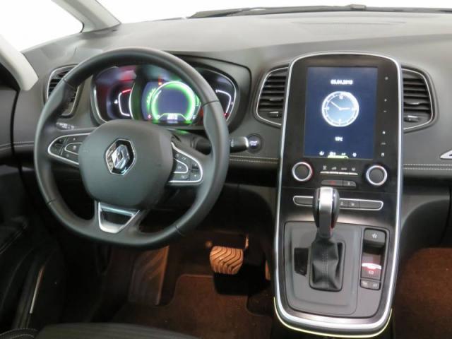 Renault Grand Scénic image 1