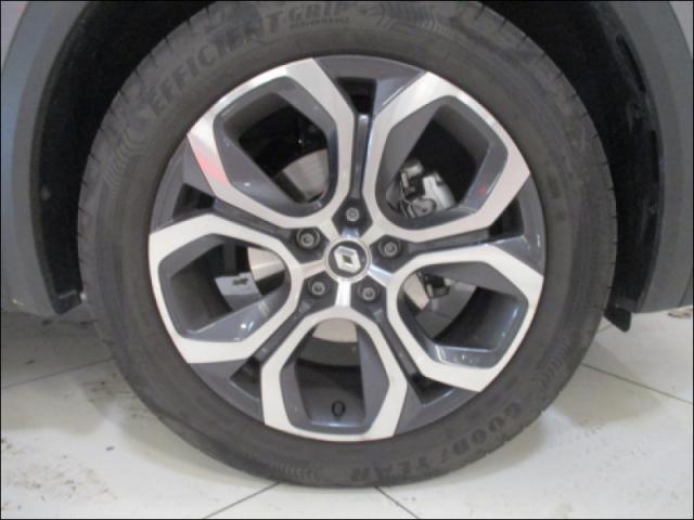 Renault Captur image 2