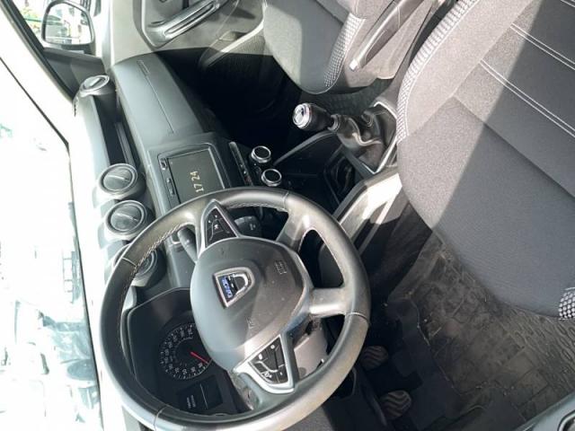 Dacia Duster image 1