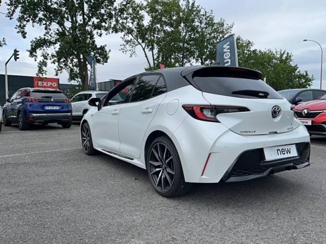 Toyota Corolla image 9