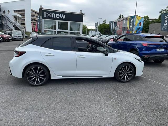 Toyota Corolla image 8