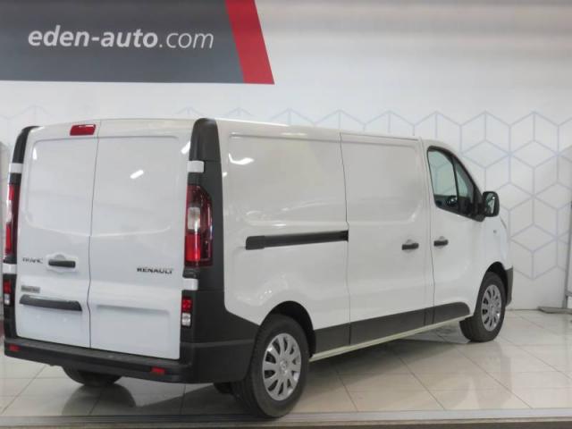 Renault Trafic image 9