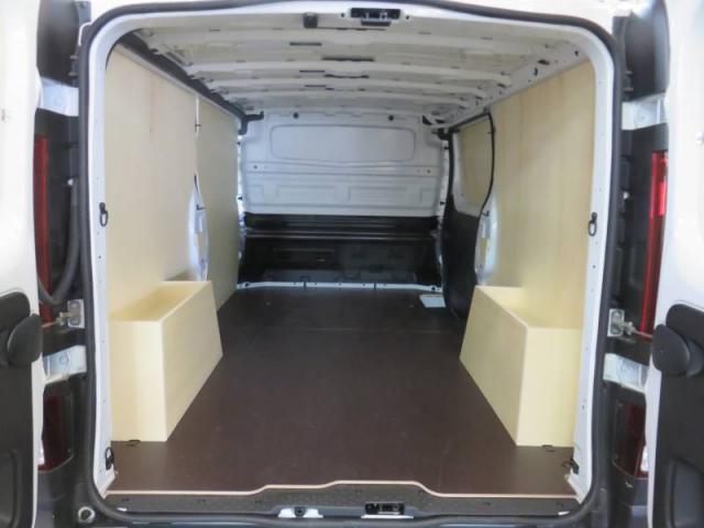 Renault Trafic image 3