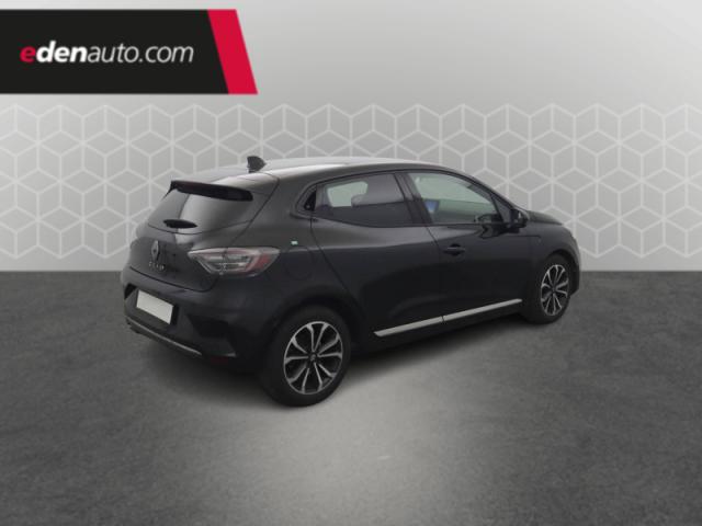Renault Clio image 2