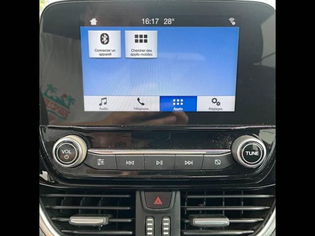 Ford Fiesta image 6