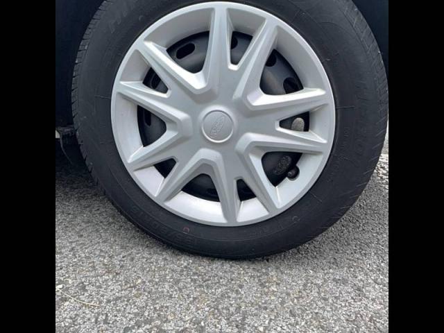Ford Fiesta image 3