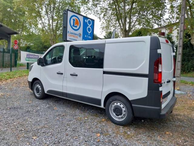 Renault Trafic image 1