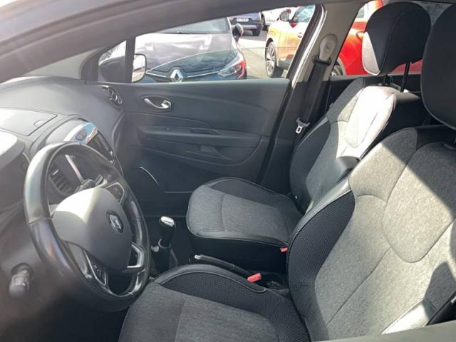 Renault Captur image 1