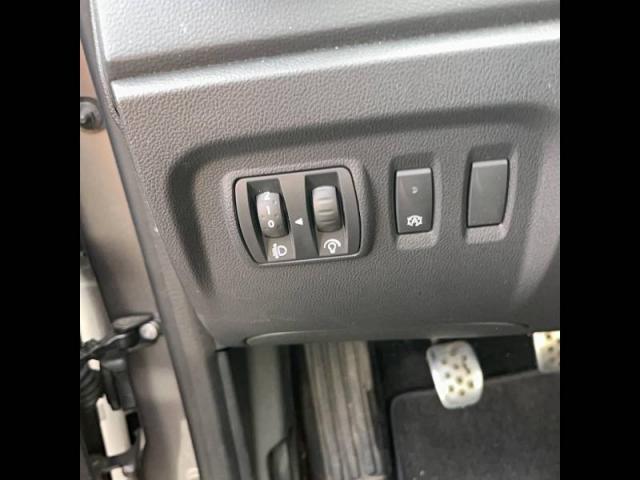 Renault Captur image 9