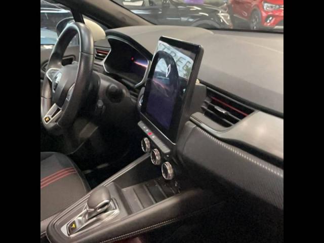 Renault Captur image 8