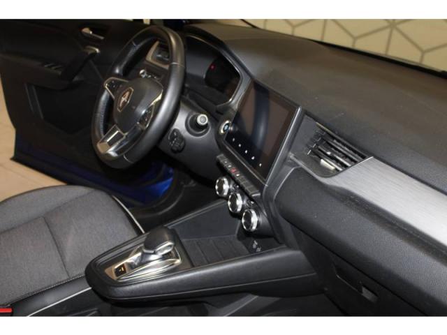 Renault Captur image 2