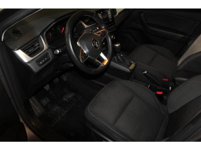 Renault Captur image 8