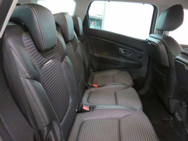 Renault Grand Scénic image 4