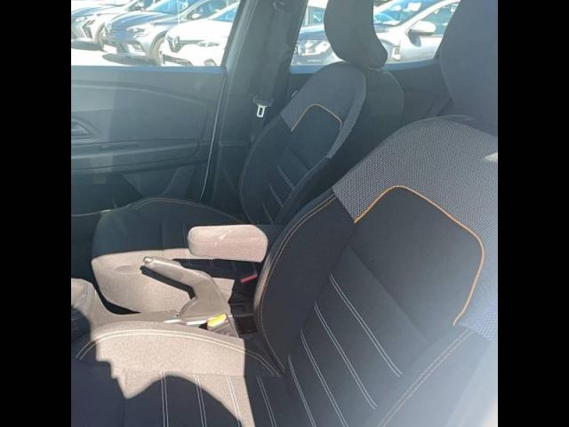 Dacia Sandero image 9