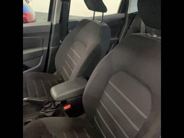 Dacia Duster image 3