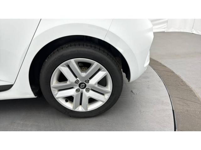 Renault Clio image 8