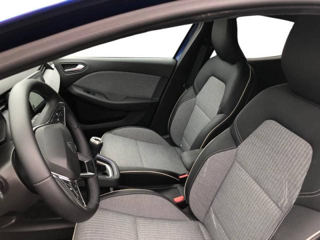 Renault Clio image 1