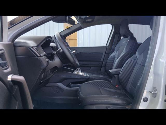 Renault Captur image 9