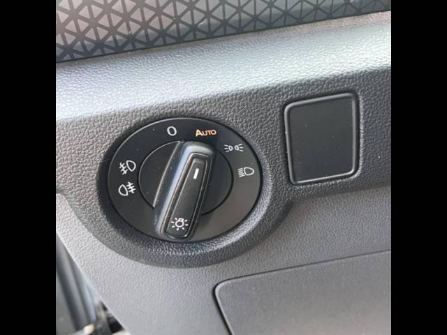Volkswagen T-Cross image 2