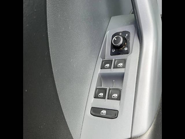 Volkswagen T-Cross image 9