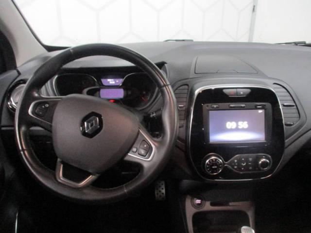 Renault Captur image 1