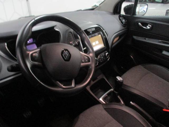 Renault Captur image 8