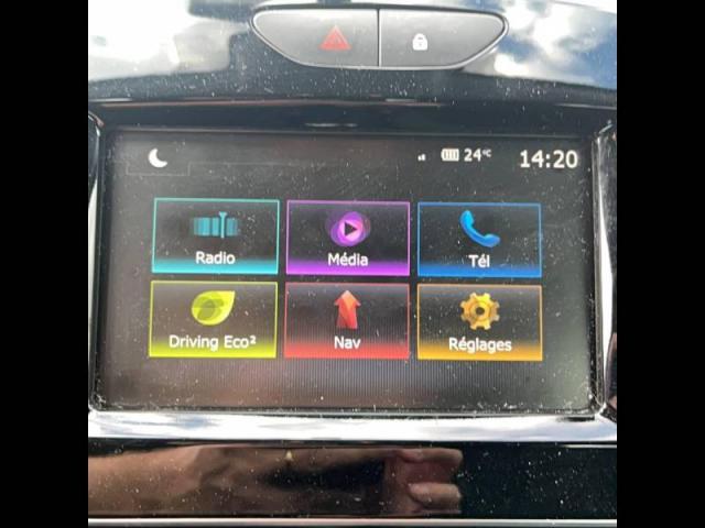Renault Clio image 2