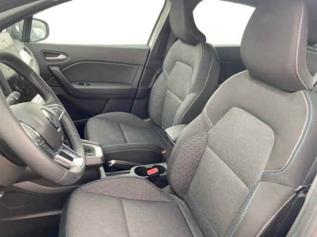 Renault Captur image 2
