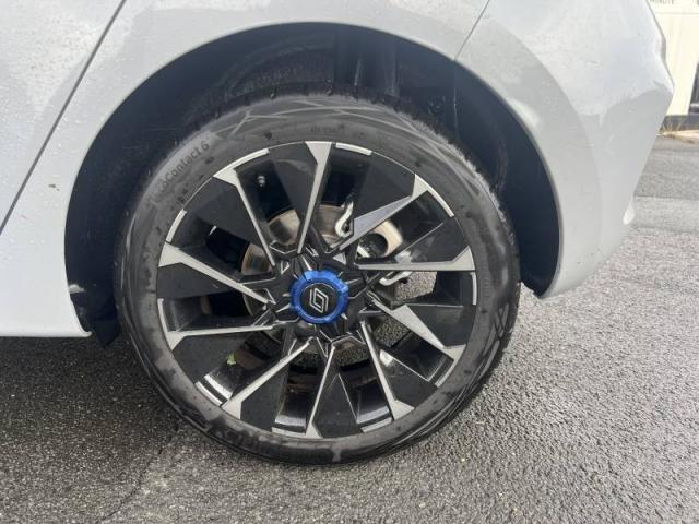 Renault Clio image 9