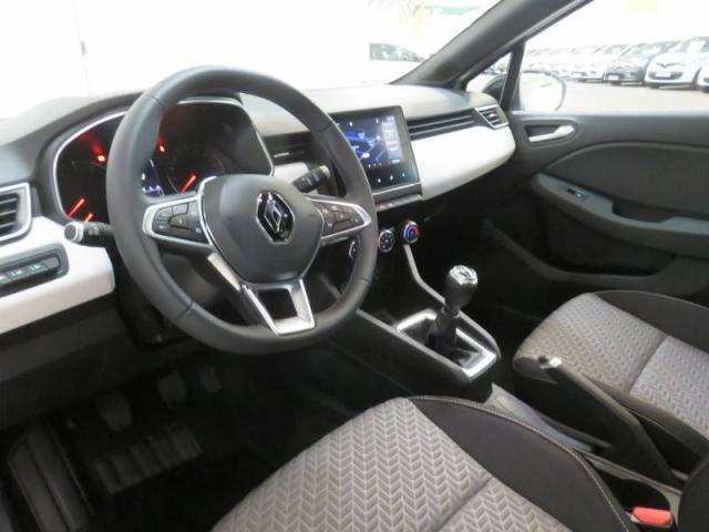 Renault Clio image 6