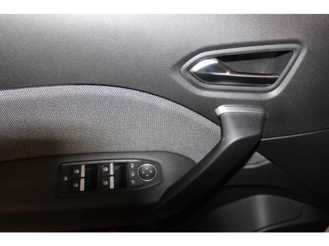 Renault Captur image 7