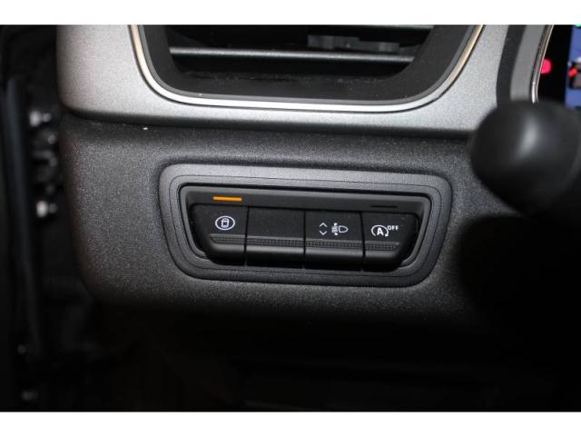 Renault Captur image 3