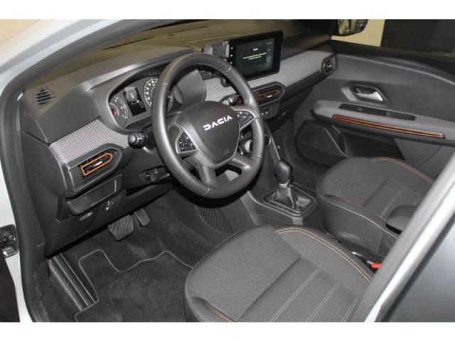 Dacia Sandero image 3