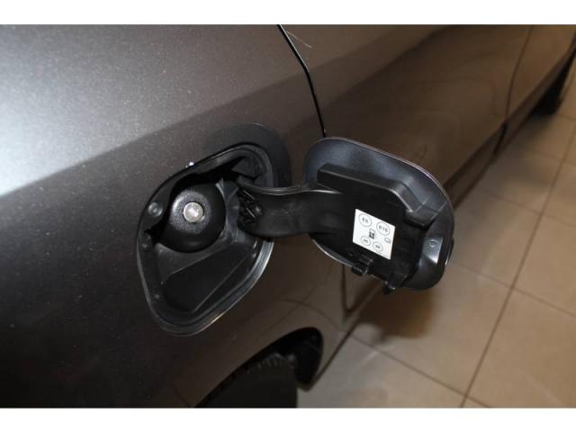 Renault Twingo image 8