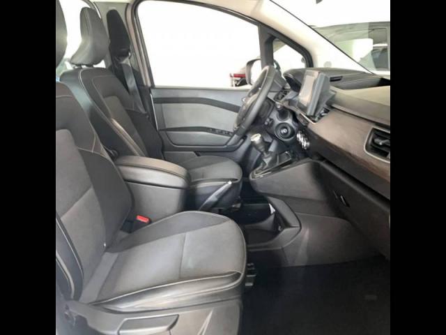 Renault Kangoo image 9