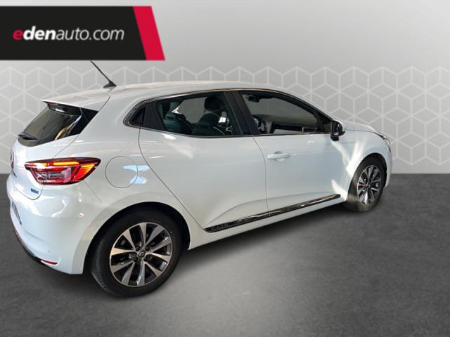 Renault Clio image 9