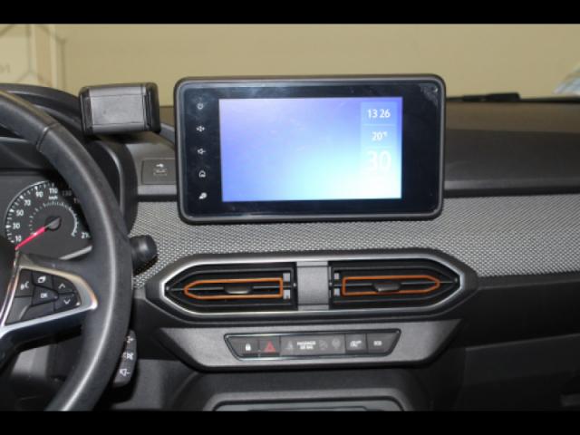 Dacia Sandero image 8