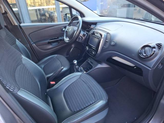 Renault Captur image 2