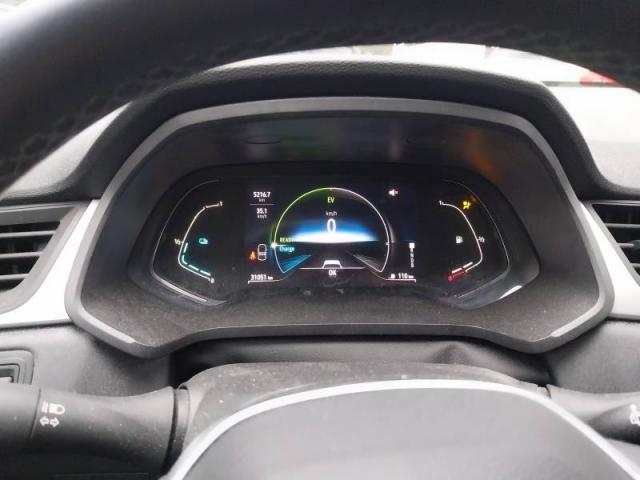 Renault Captur image 2