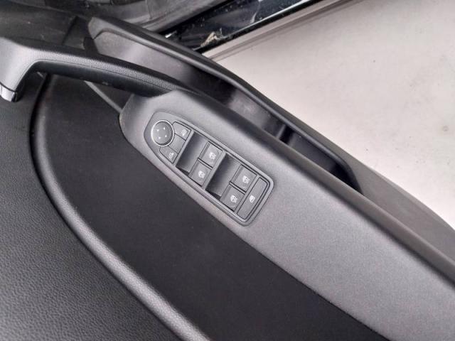 Renault Captur image 9