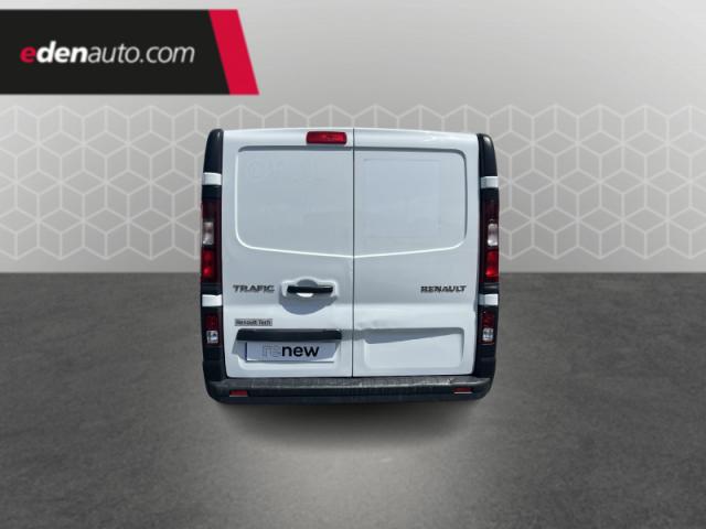 Renault Trafic image 2