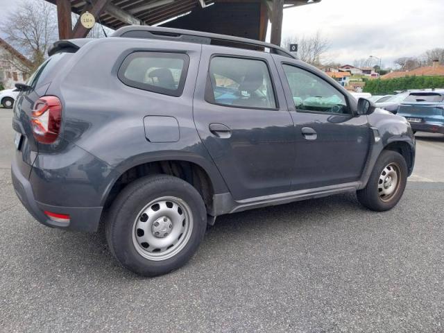 Dacia Duster image 2
