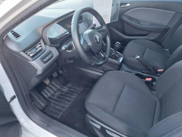 Renault Clio image 2