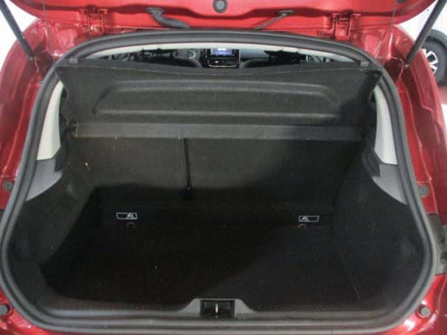 Renault Clio image 9