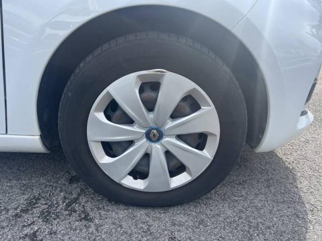 Renault Zoe image 9