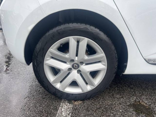 Renault Clio image 8