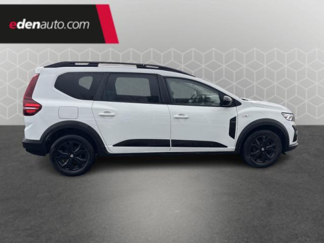 Dacia Jogger image 1