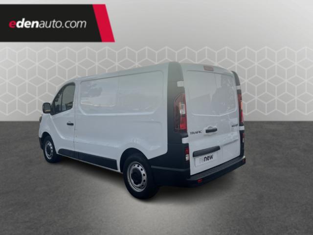 Renault Trafic image 8